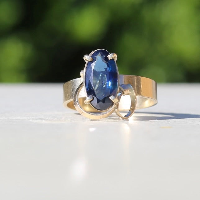 1980s 4ct Australian Parti Sapphire Retro Ring, 9ct Yellow Gold, size X or 11.5 (easily sizeable) with valuation