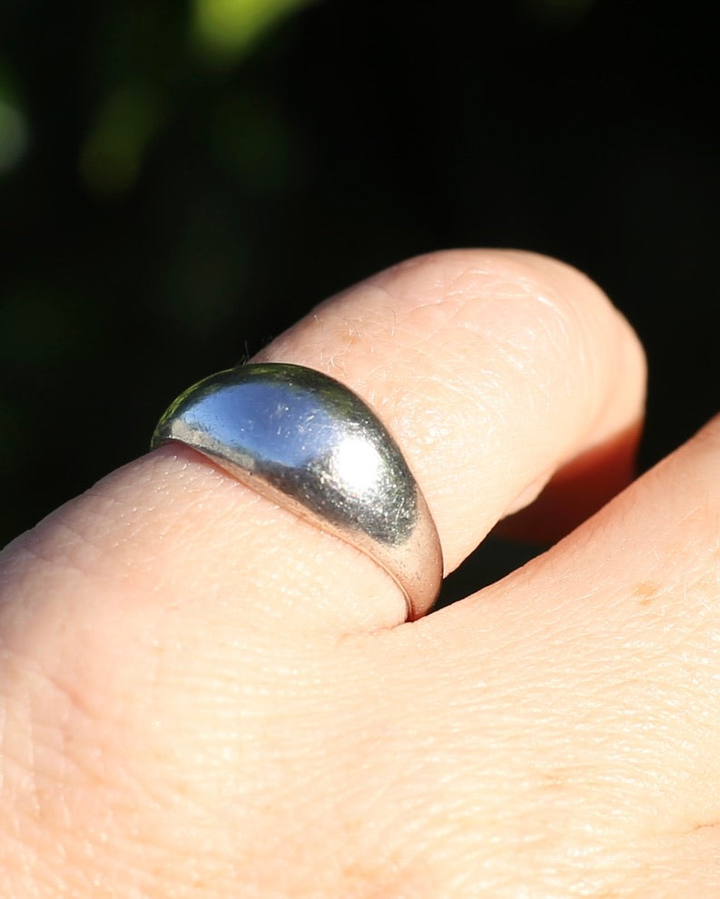 Vintage Silver Bombe Ring, Sterling Silver, size 6.25 or M, 2.6g