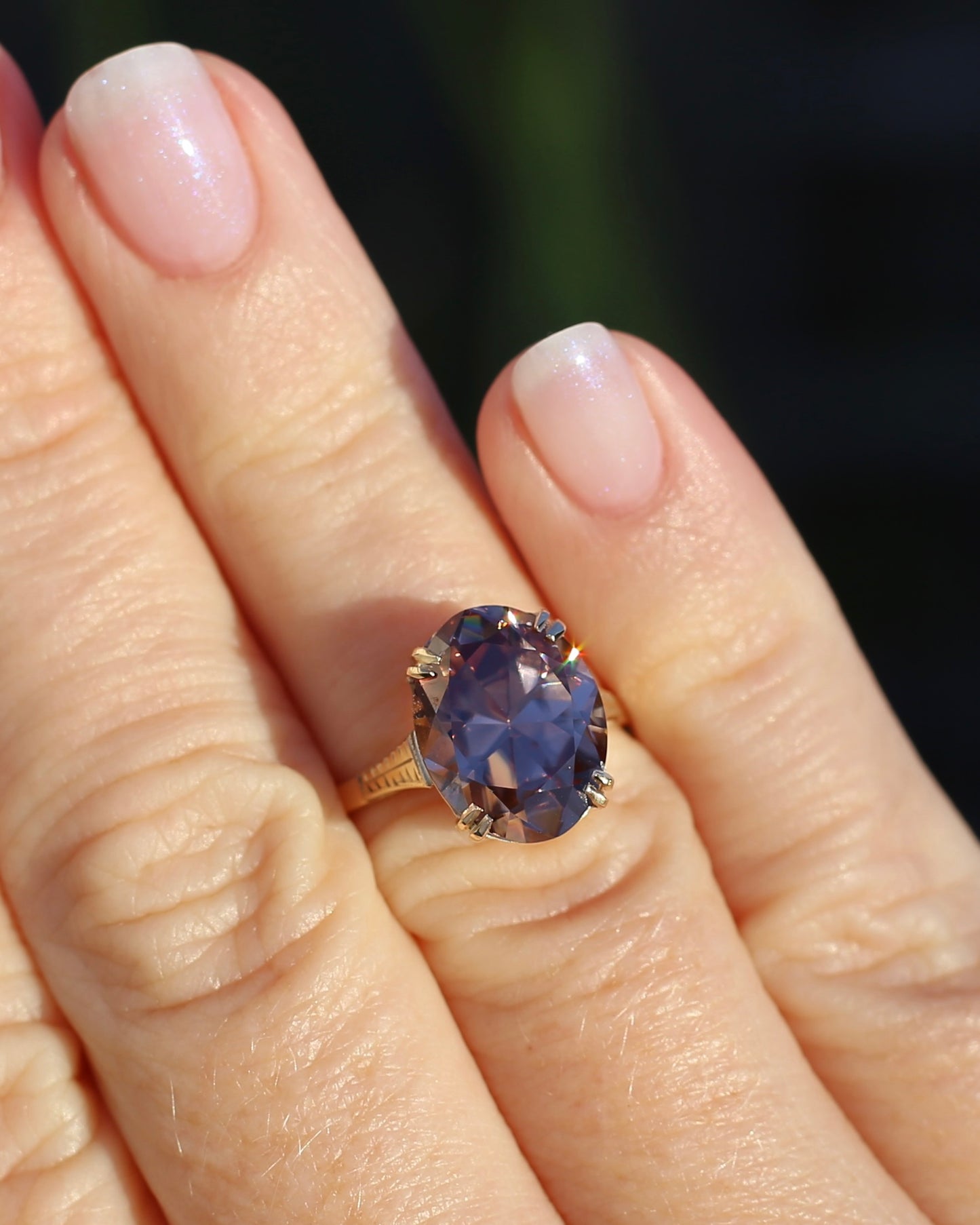 ON HOLD 7.9ct Mauve Damask Rose Oval Natural Zircon in Vintage 9ct Double Claw Ring, 9ct Yellow Gold, size M or 6.25, 3.59g