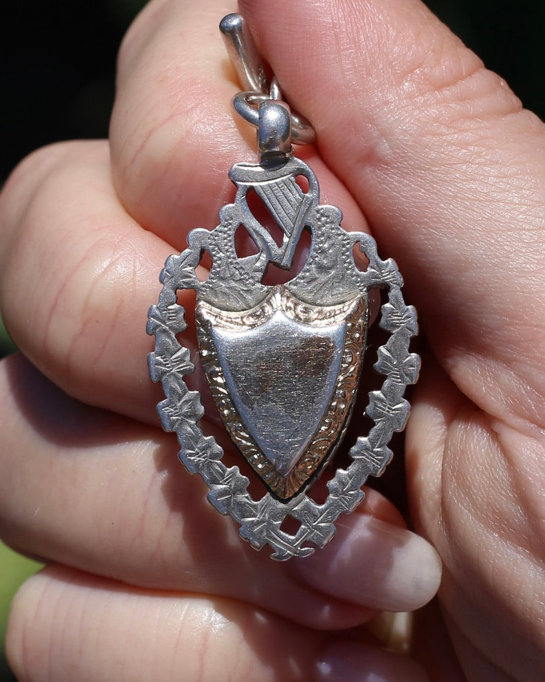 Birmingham Made 1903 Sterling Silver Watch Chains, Fob and T-bar, 47cm or 18.5 inches, 52,6g