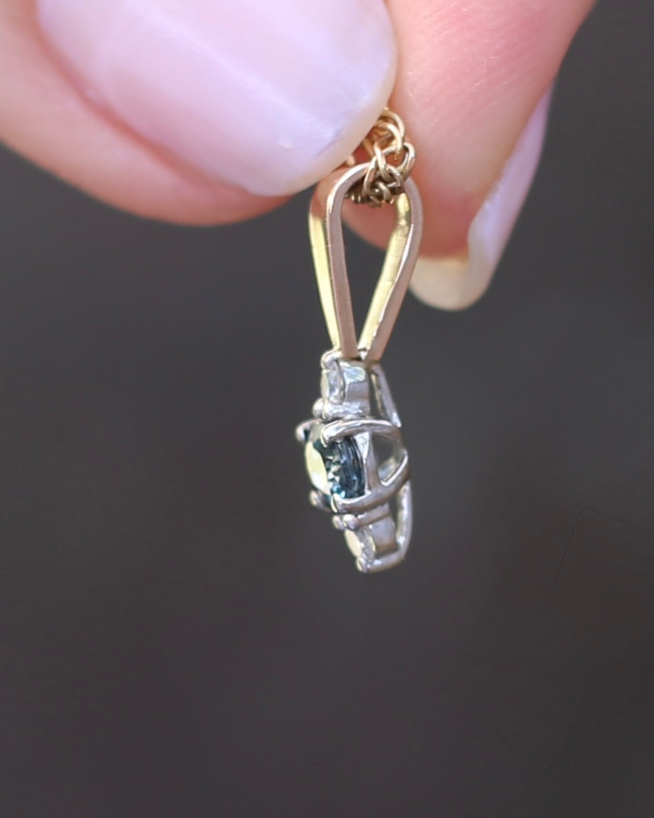 Vintage 0.55ct Parti Sapphire and 0.11ct Diamond Trilogy Pendant, 1.00g