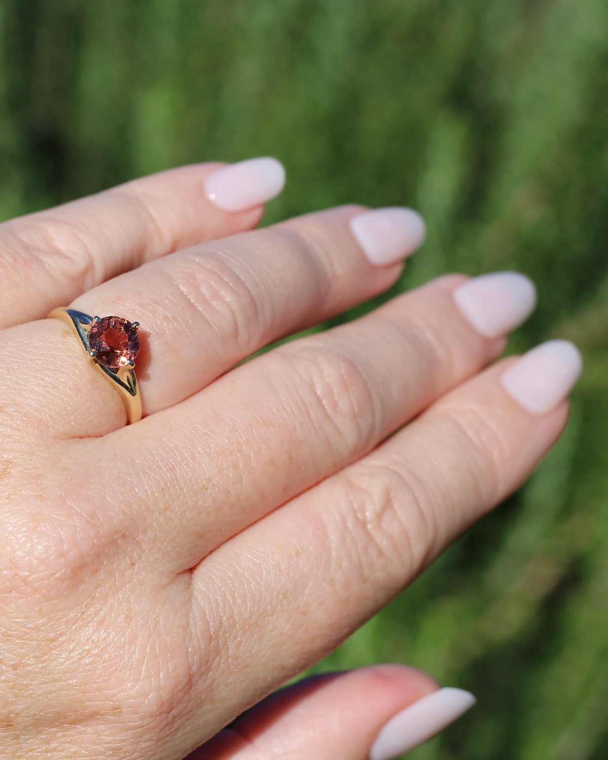 1.4ct Natural Peachy Orange Tourmaline Ring, 9ct Yellow Gold, size N1/2 or 7, 1.51g