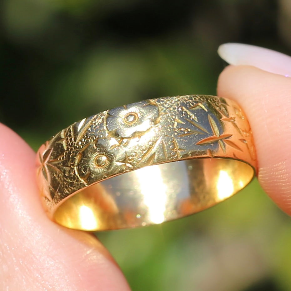 1964 22ct Half Round Band with Crisp Floral Engravings, size U1/2 ot 10.5 (fits about T1/2 or 9.75)