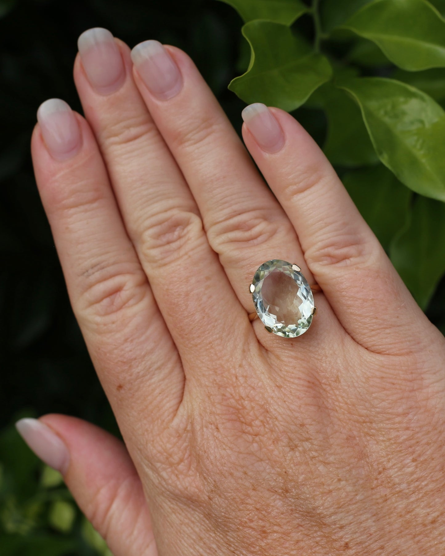 Vintage 10.5ct Oval Prasiolite or Green Amethyst Ring, 9ct Yellow Gold, size N1/2 or 7, 4.60g