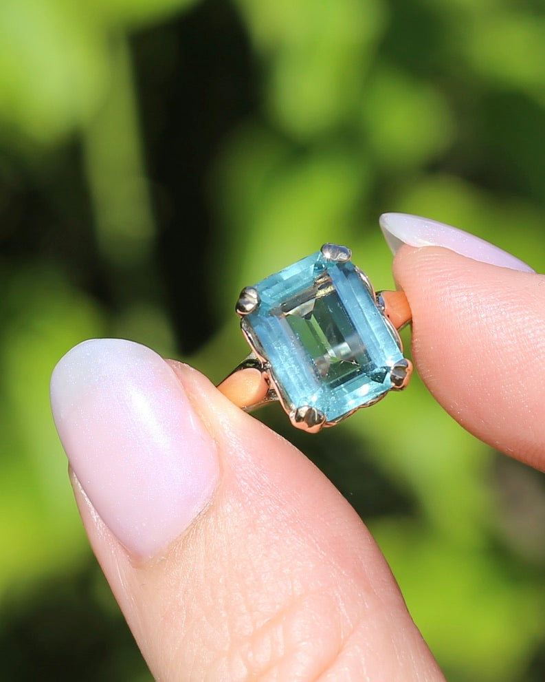 Second Glance - Natural 4.3ct Emerald Cut Aquamarine in Vintage 1963 London Made Ring, 9ct Yellow Gold, size K1/2 or 5.5, 3.04g