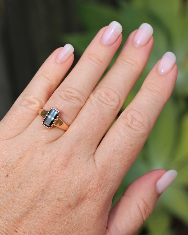 Bezel Set Bi-colour Tourmaline in Rose Gold, 9ct Rose Gold, size P or 7.75, 4.35g