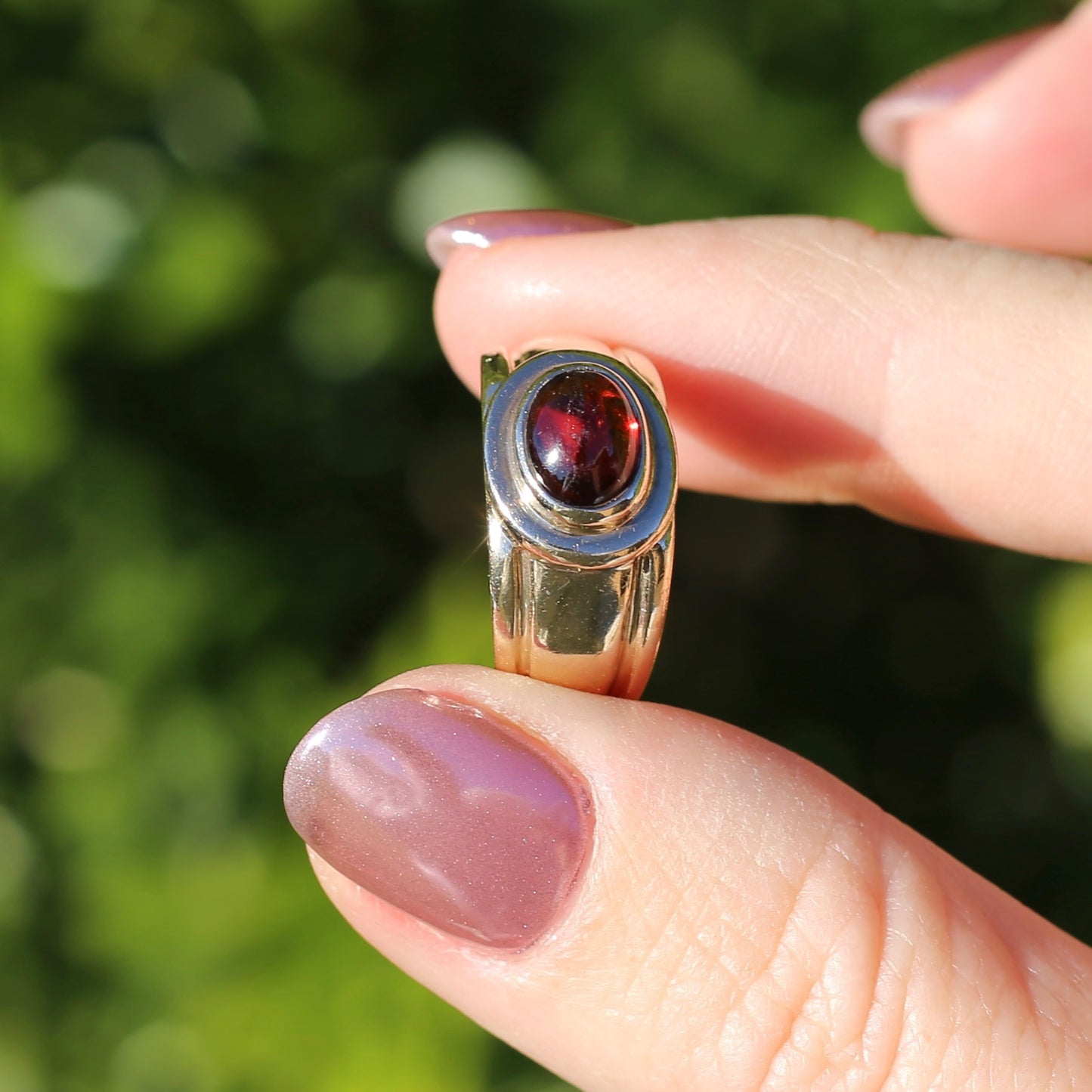 Chunky Gold East West Set Garnet Cabochon, 9ct Yellow Gold, size O1/2 or 7.5