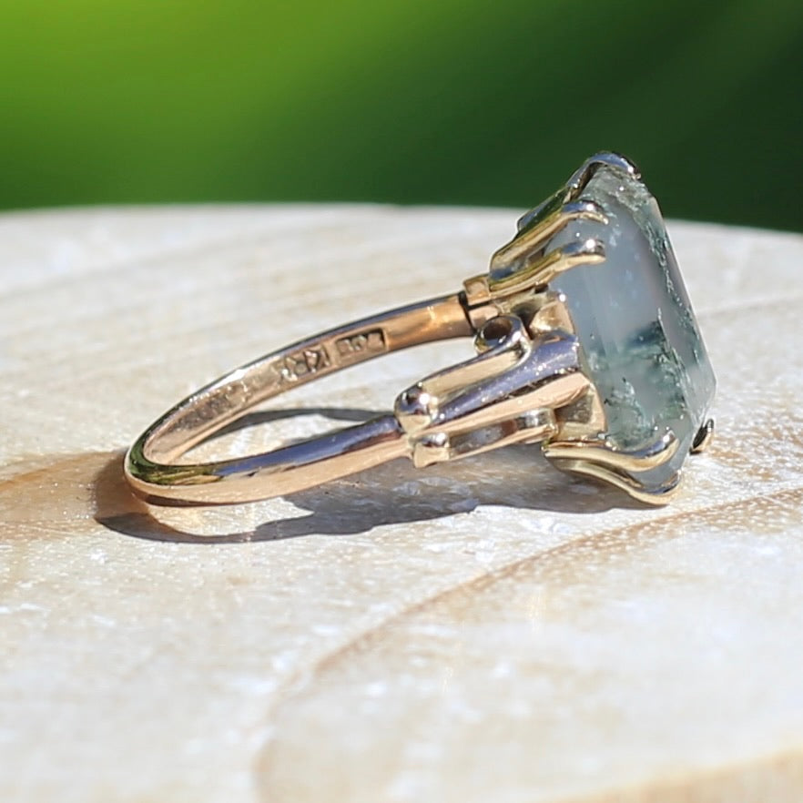 4.95ct Emerald Cut Moss Agate Ring with Fabulous Double Claws, 9ct Older Rosey Gold, size N1/2 or 6.75