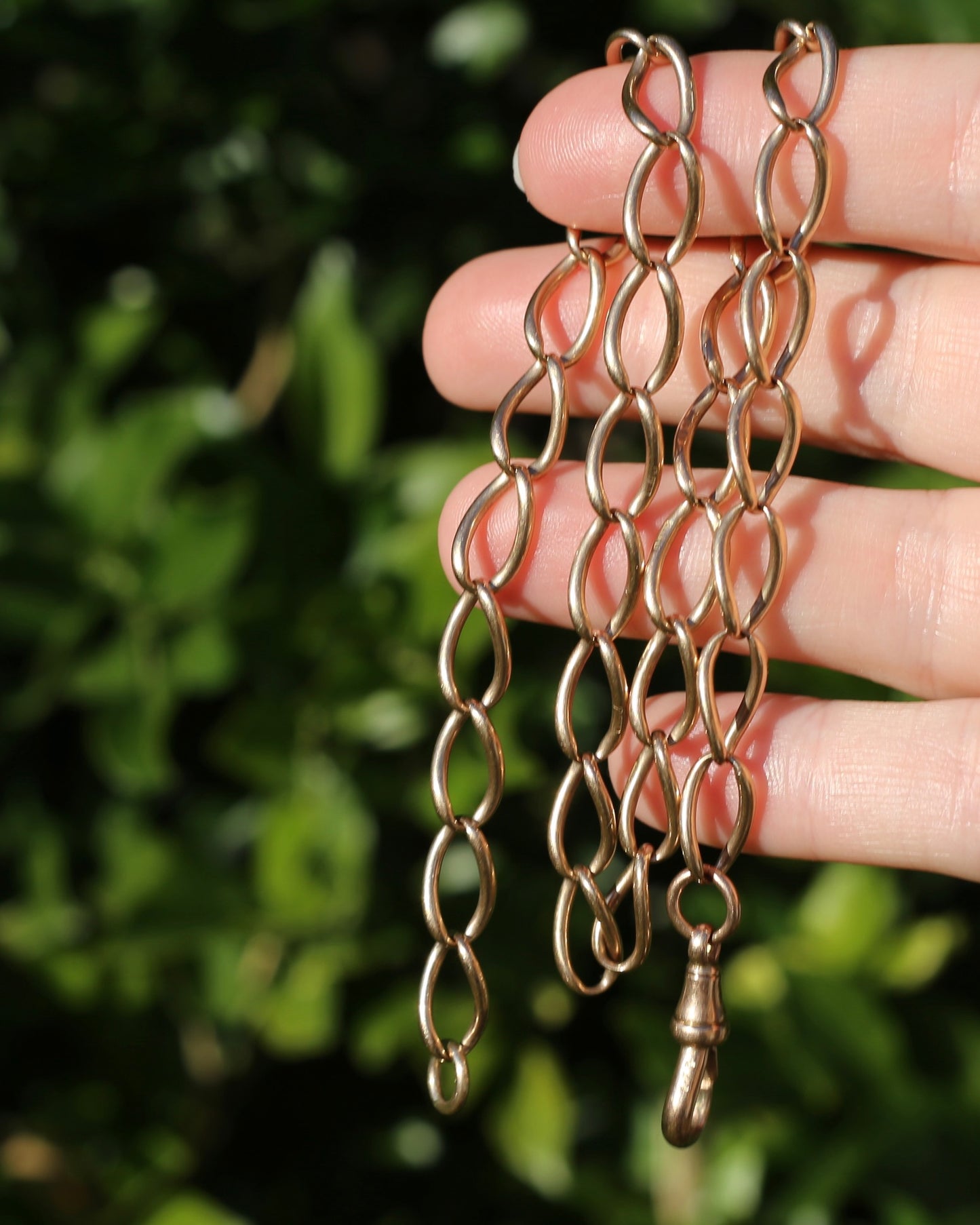 Old Rosey Gold Wide Oval Hallmark Linked Chain with Single Albert Clasp, 20.25g, 16 Inches or 41cm