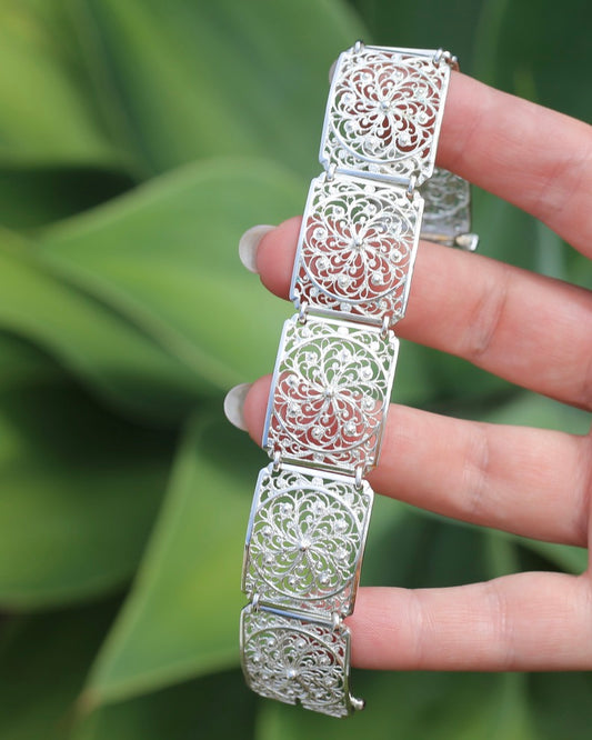 Vintage Filigree 835 Silver Bracelet with Safety Clasp, 835 European Silver, 20.75g, 7.5 inches or 19cm