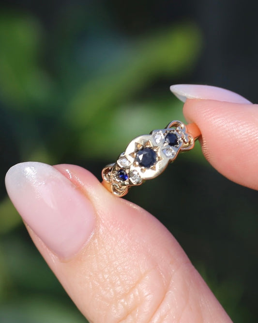 Star Set Dark Sapphire and Diamond Ring, 9ct Yellow Gold, size O1/2 or 7.5, 1.99g