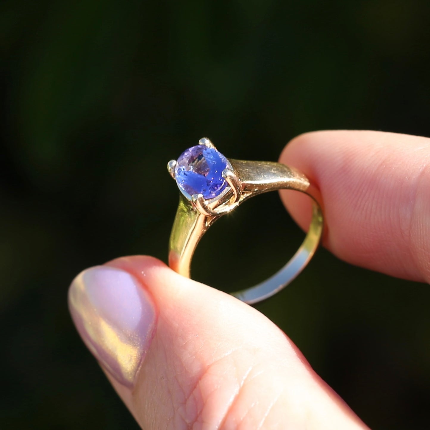 1.25ct Oval Tanzanite Ring, 14ct Yellow Gold, size N or just over 6.5