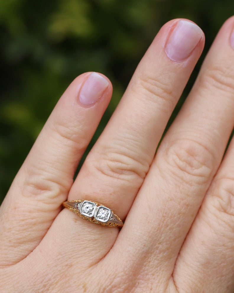 Circa 1910 Antique Toi Et Moi Transitional Cut Diamond Ring, 18ct Yellow Gold and Platinum, size N or just over 6.5, 2.42g, with valuation
