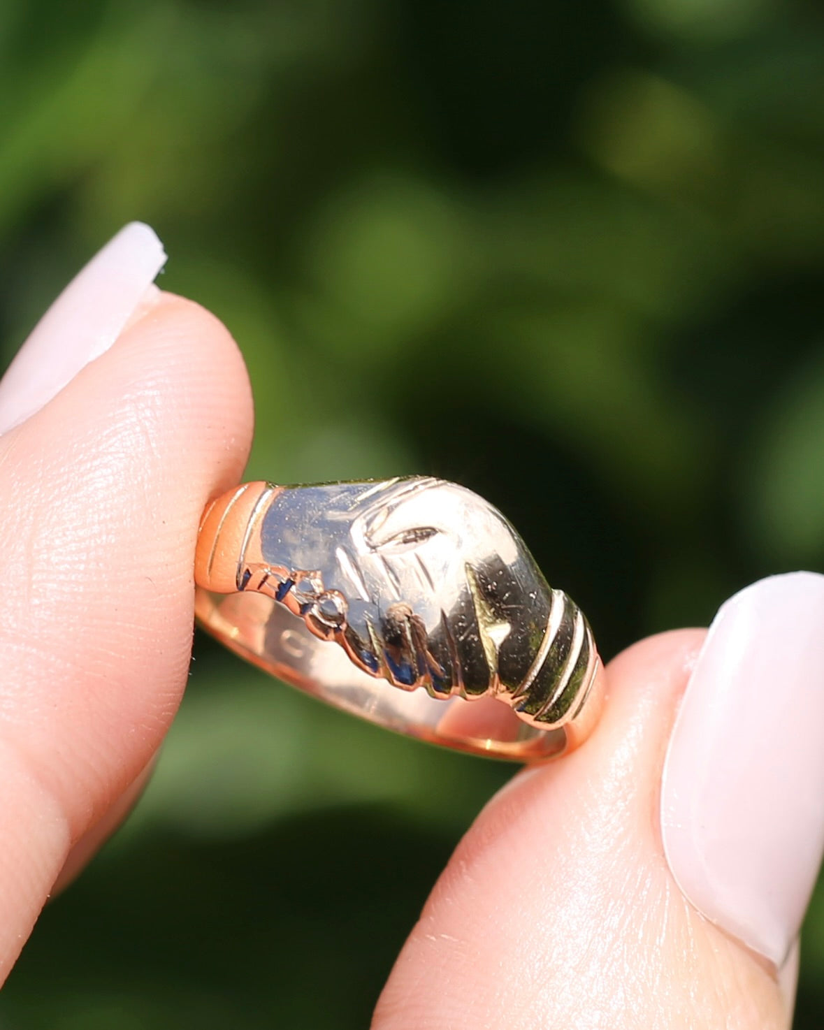 Vintique 15ct Fede Ring, 15ct Yellow Gold, size 7.5 or just over O1/2, 4.24g