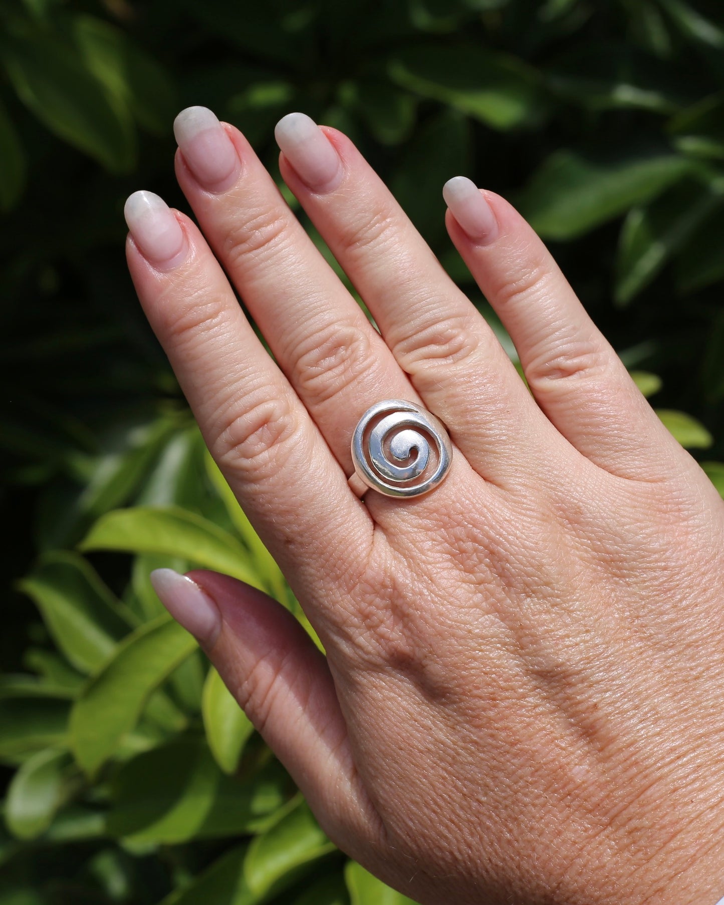 Silver Swirl Ring, Sterling Silver, size R1/2 or nearly 9, 6.6g