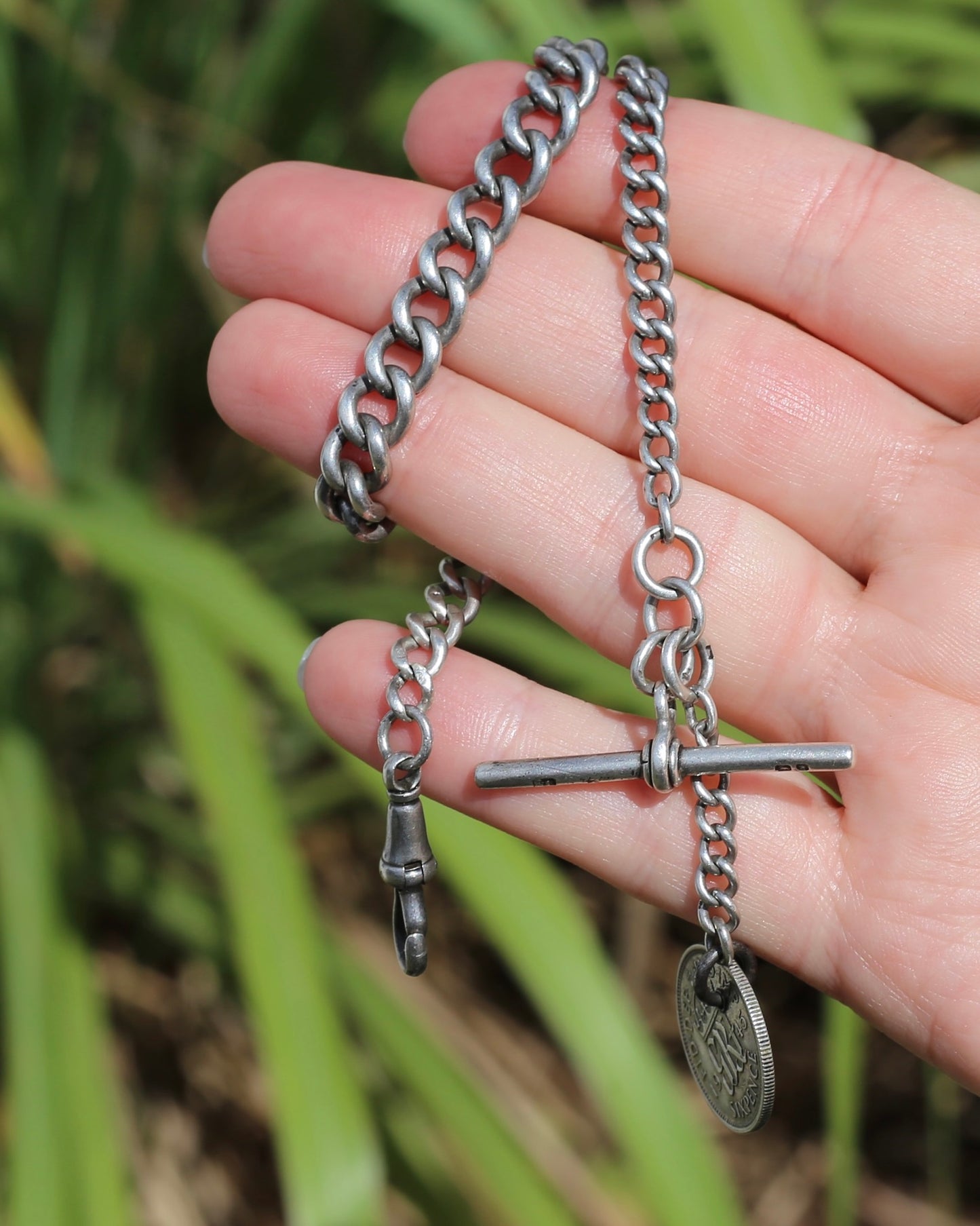 1907 Single Graduated Chester Made Curb Watch Chain with T-bar and 1945 Threepence and Single Albert Clasp, 30cm or 11.75 inches, 30.54g
