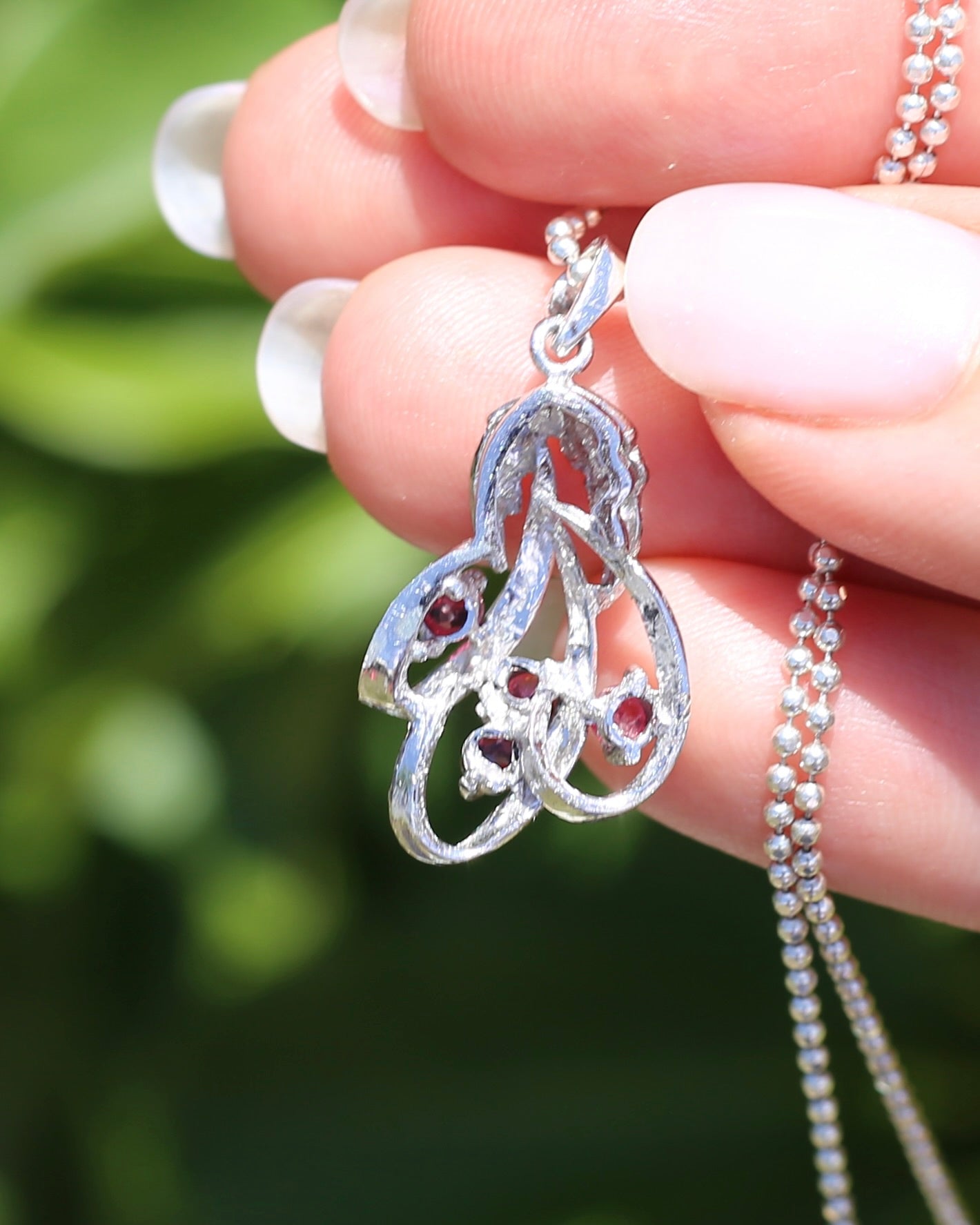 Sterling Silver Pink Sapphire/ Ruby Leaf Pendant, Sterling Silver, 2.66g