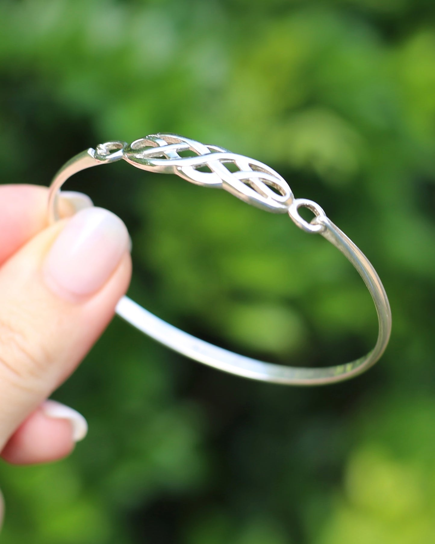 Vintage Celtic Knot Bangle, Sterling Silver, 10.95g