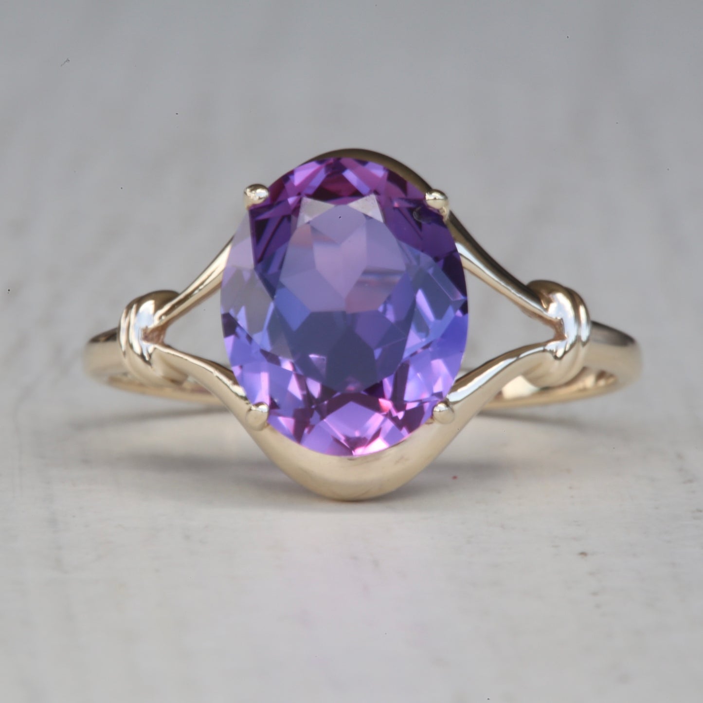 3.85ct Oval Purple Sapphire Solitaire, 9ct Yellow Gold size 9 or just under S