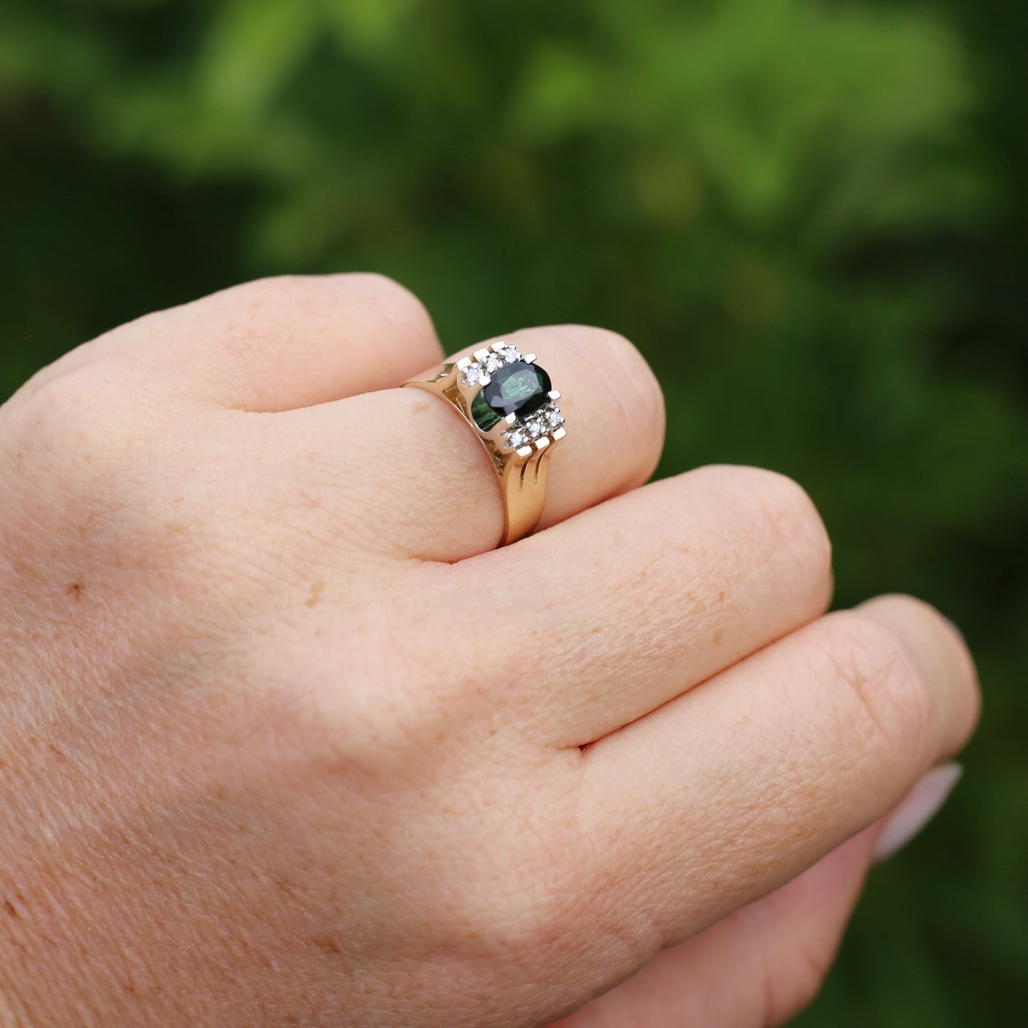 0.95ct Green Tourmaline and Diamond High Set Ring, 9ct White and Yellow Gold, size O or just over 7