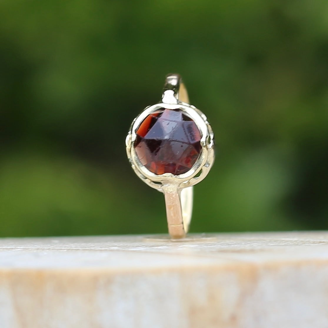 1931 Dutch Rose Cut Garnet, 583 Yellow & Rosey Gold, size 8 or nearly Q