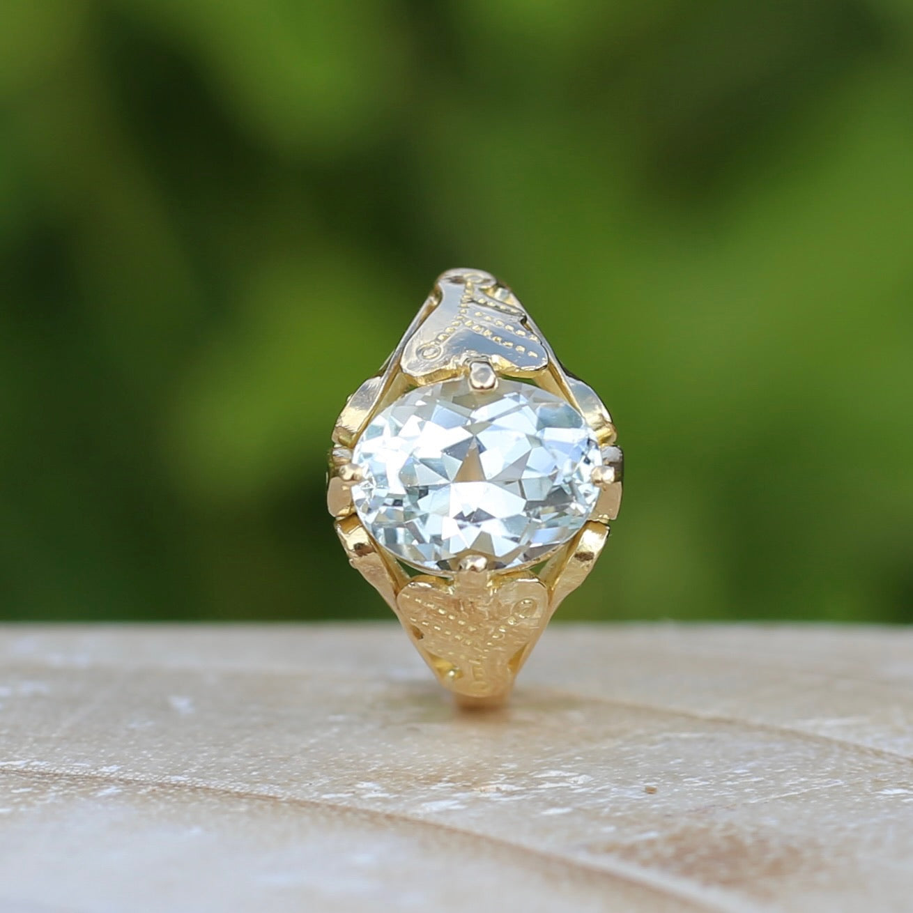 3.26ct Oval Natural Aquamarine in Hand Crafted 18ct Yellow Gold Ring, size P or 7.5, with Valuation