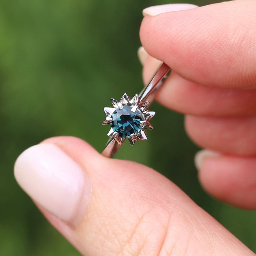 Teal and Bluey Purple Parti Sapphire Solitaire, 18ct White Gold, size R or 8.5