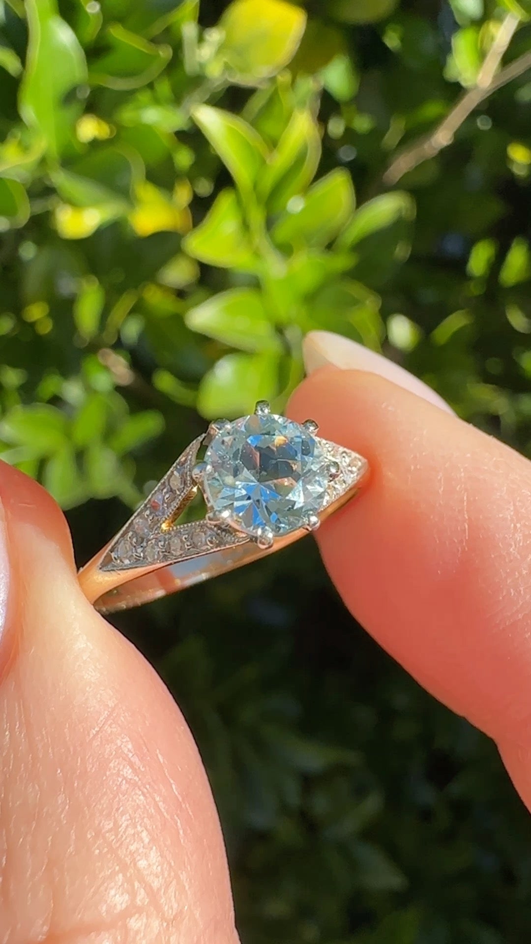 Pristine Early Australian 1930s Dunklings Blue Zircon & Diamond RIng, size L or just over 5.5