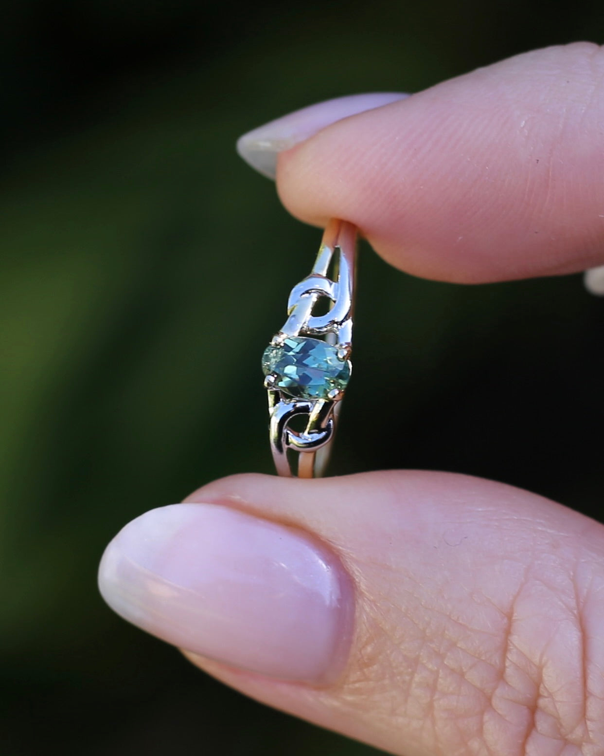 0.65ct Sage Green Parti Australian Sapphire, 9ct Yellow and White Gold, size O or 7.25, 1.30g