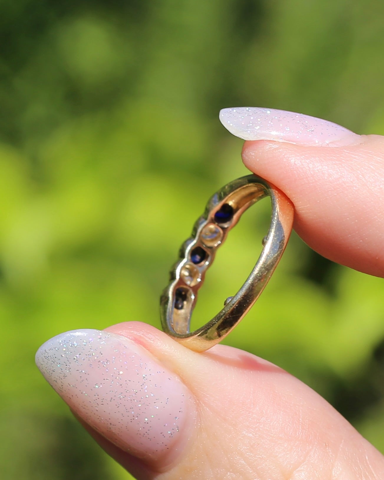 Second Glance - Five Stone Sapphire and Diamond Semi Bezel Ring, 9ct Yellow Gold, approx size N or 6.75 with Arthritis Balls, 2.42g