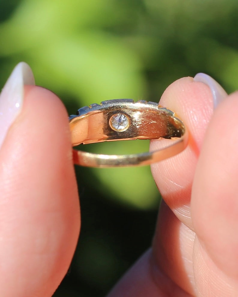 Antique 1898 Old Cut Diamond Star Set Carved Ring, 18ct Yellow Gold, size M1/2 or just under 6.5, 2.74g