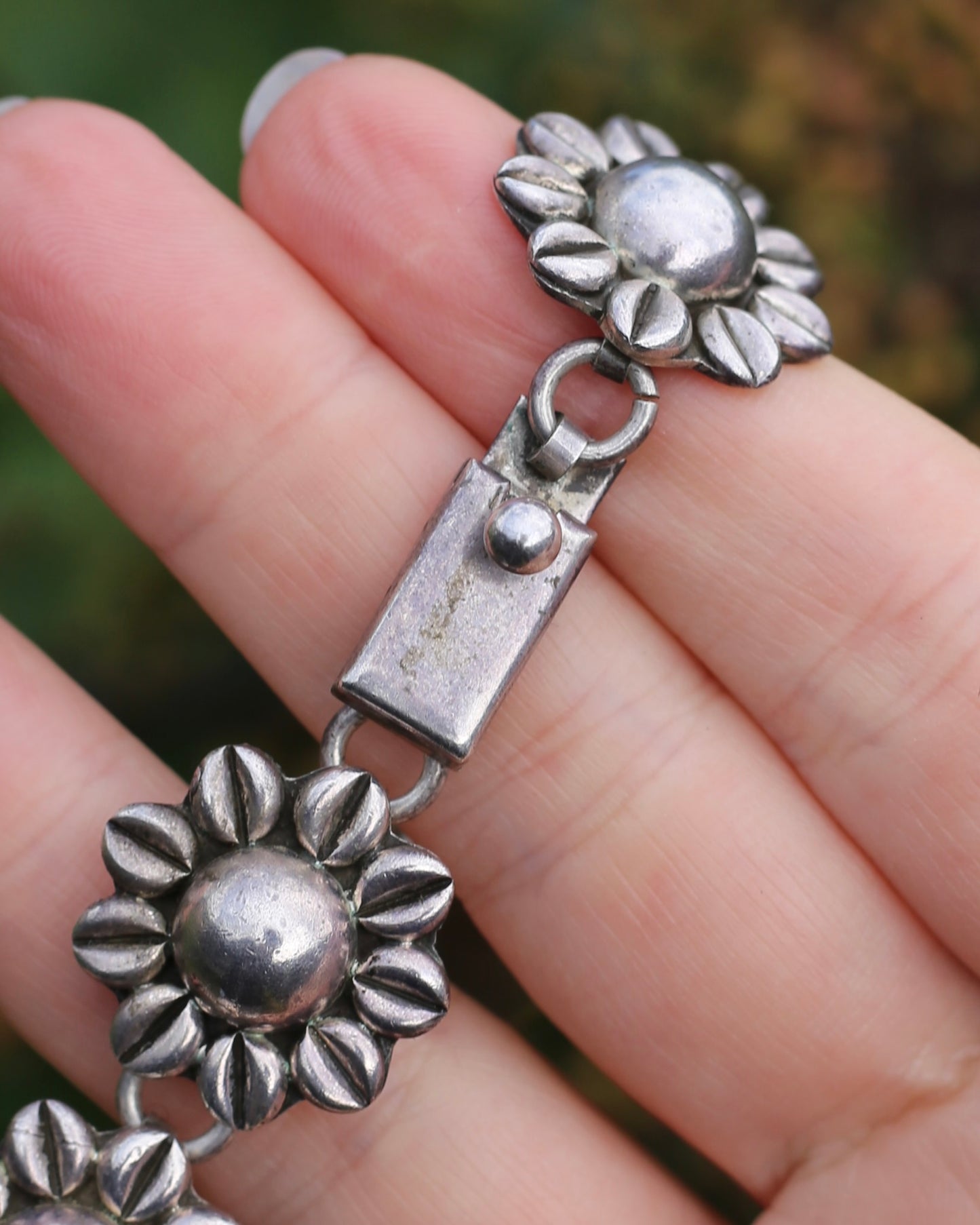 Chunky Vintage Mexican Silver Daisy/ Sunflower Necklace, Sterling Silver, 44cm or 17.25 inches, 98.52g