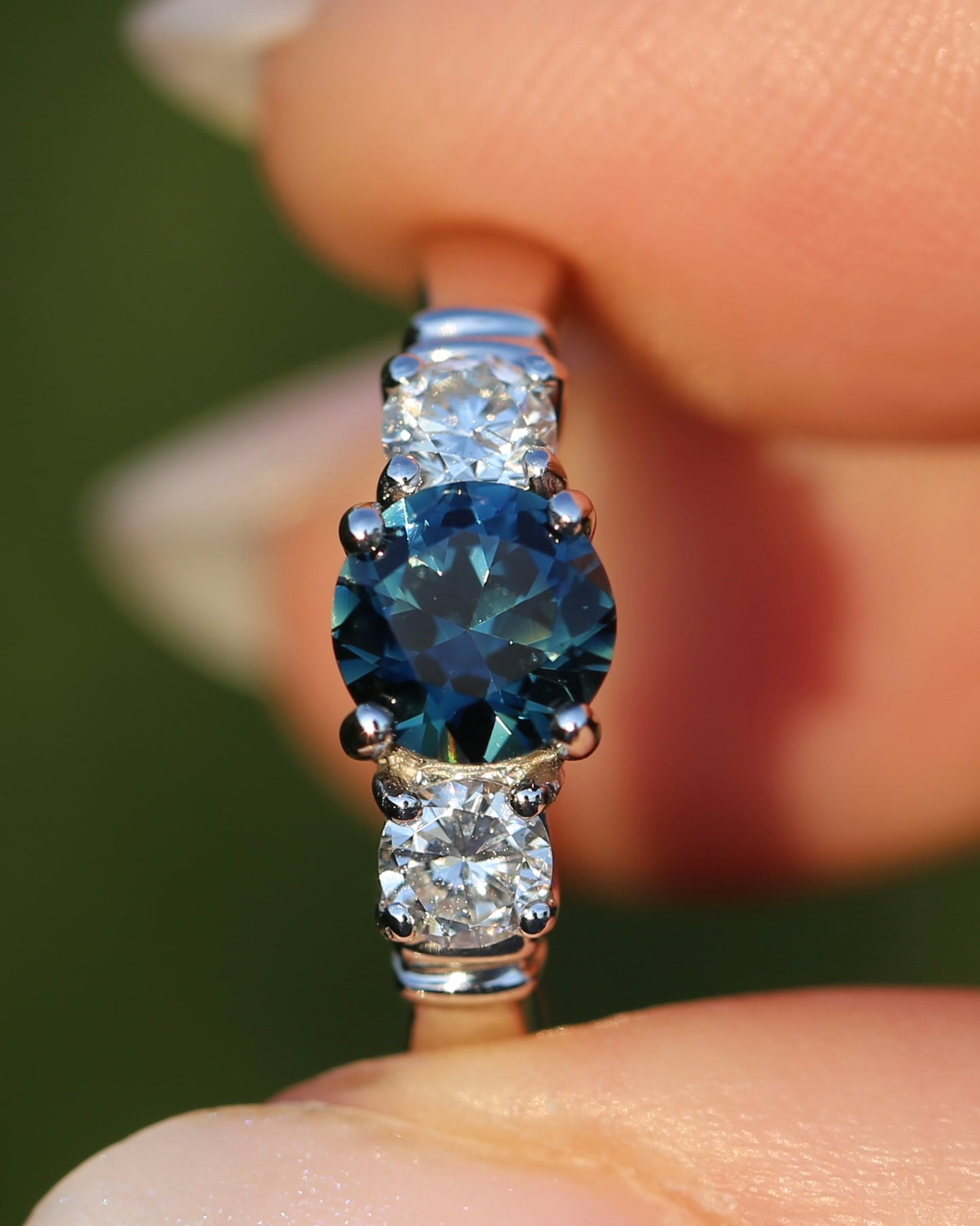 Unheated Eye Clean Parti Sapphire and Natural Diamond Trilogy, 9ct White Gold, size O1/2 or 7.5, 3.01g, with valuation
