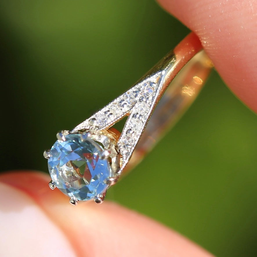 Pristine Early Australian 1930s Dunklings Blue Zircon & Diamond RIng, size L or just over 5.5