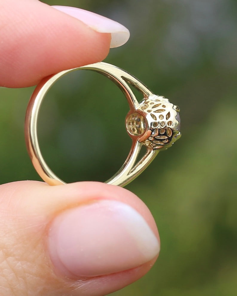 1.2ct Unheated Natural Golden Tanzanite in Diamond Halo, 10ct Yellow Gold, size O1/2 or just over 7.25, 3.0g