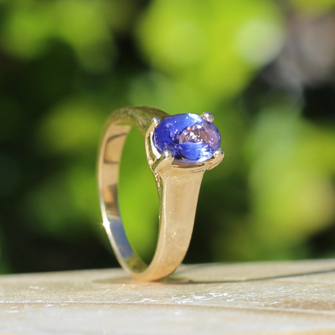 1.25ct Oval Tanzanite Ring, 14ct Yellow Gold, size N or just over 6.5