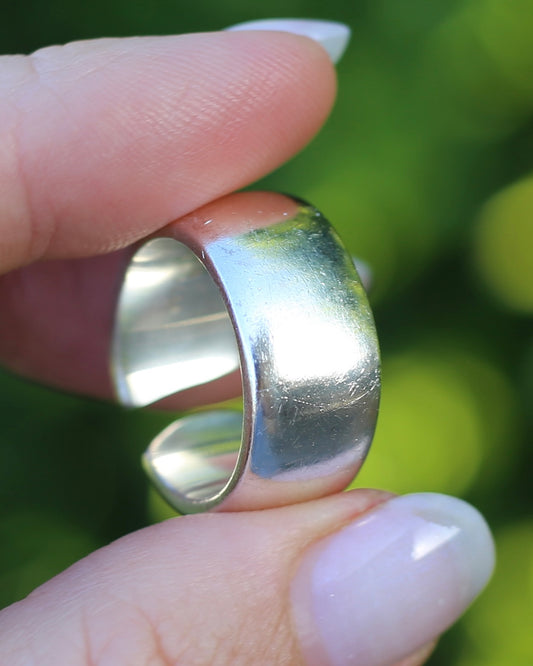 Vintage Super Chunky Open Mexican Silver Band, Sterling SIlver, size  S or 9 - fits more like a Q1/2, 15.15g