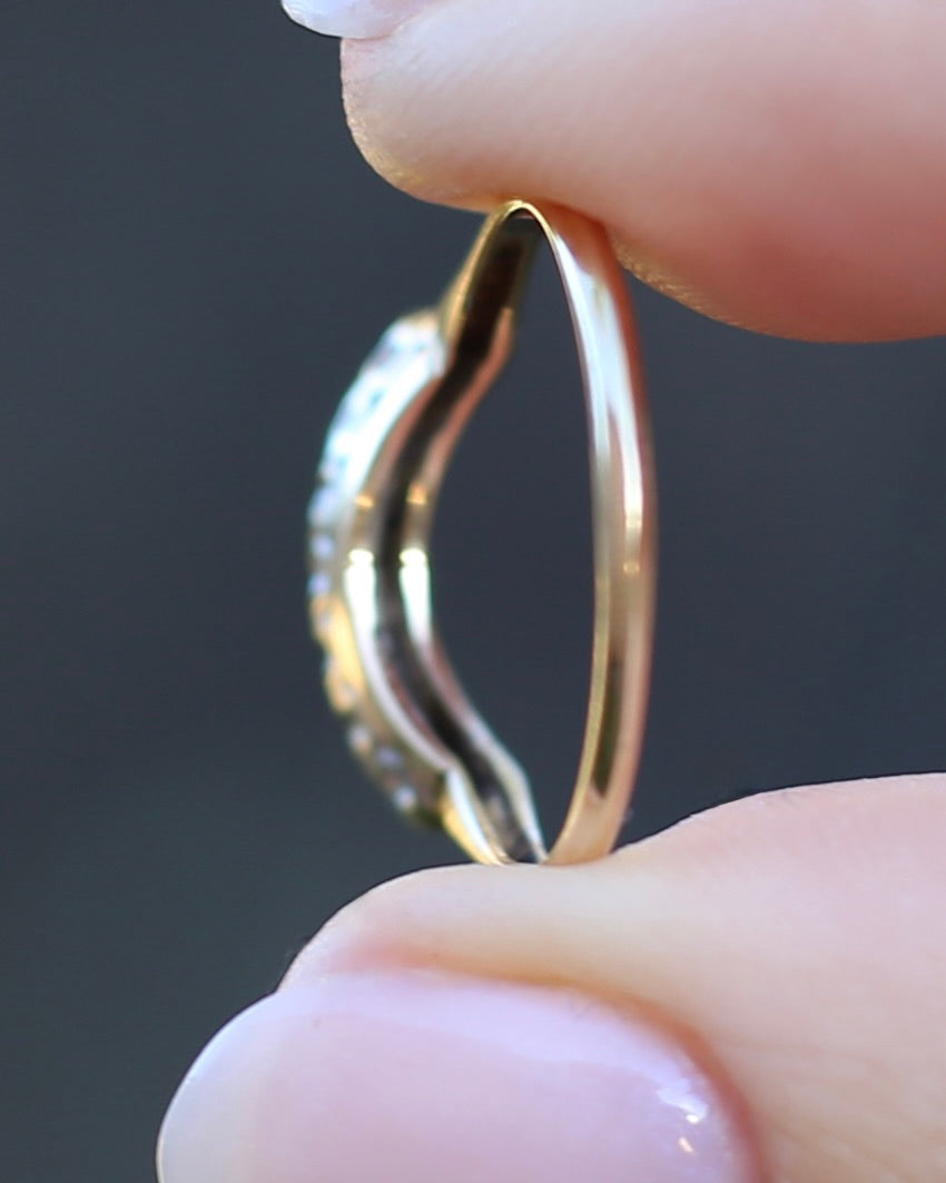 Vintique 7 Stone Single Cut Diamond & Milgrain Curved Stacker Ring, 14ct Yellow and White Gold, size P or just over 7.5, 1.49g