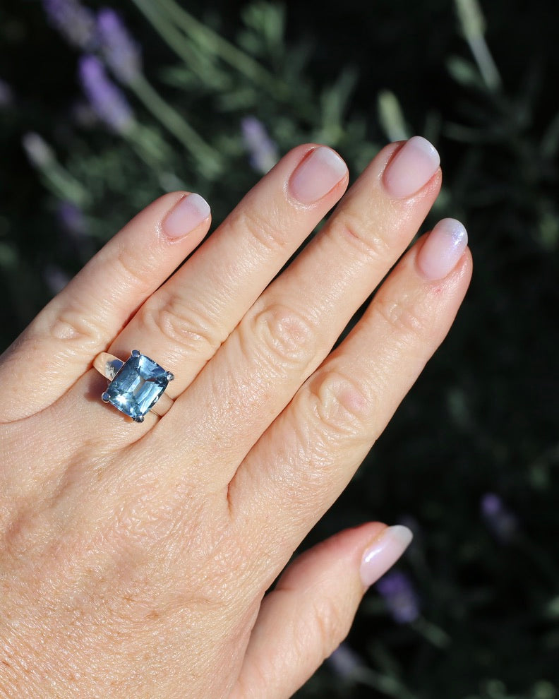 5ct Cushion Cut Natural Blue Topaz Ring, Sterling Silver, size N or 6.75, 5.02g
