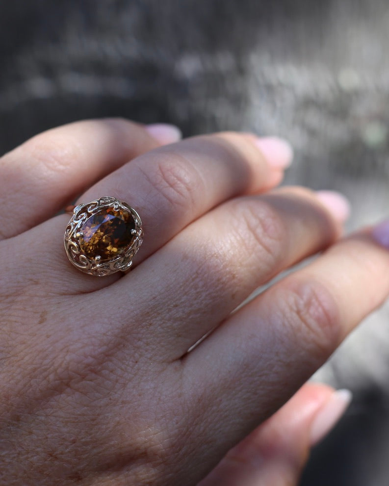 6.9ct Oval Natural Zircon in Raised Filigree Setting, 10ct Yellow Gold, size M1/2 or 6.5, 4.83g