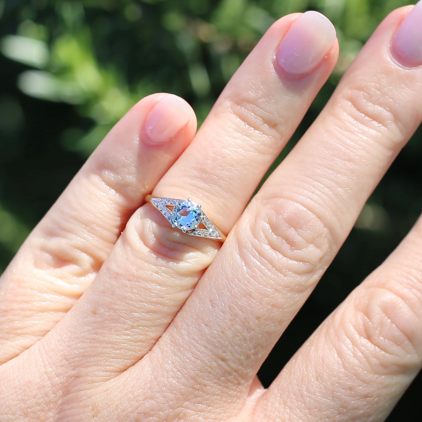 Pristine Early Australian 1930s Dunklings Blue Zircon & Diamond RIng, size L or just over 5.5