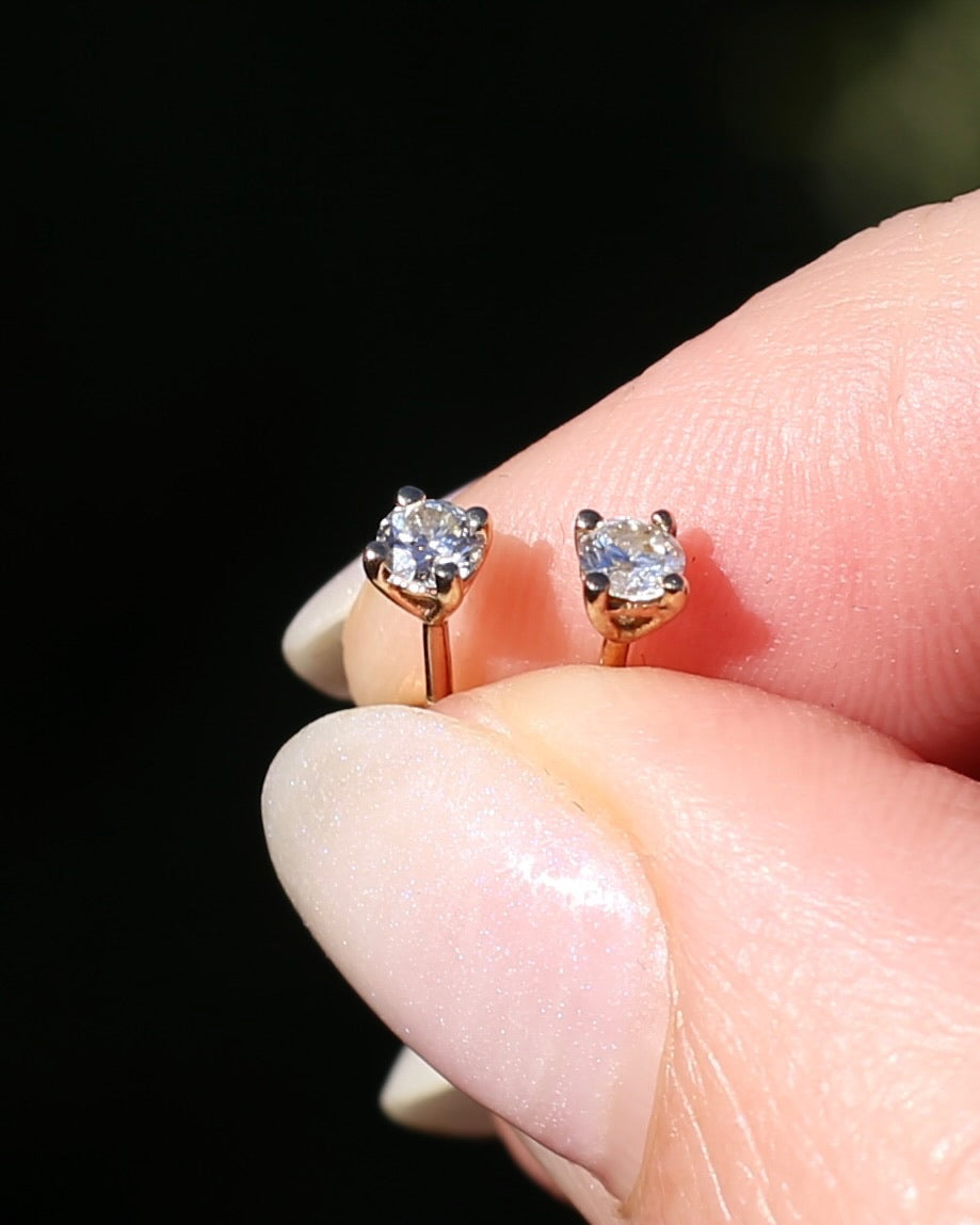 0.24ct TDW Diamond Studs, 9ct Yellow Gold Screw Post Studs, 4 Claw Gold, 9ct Yellow Gold