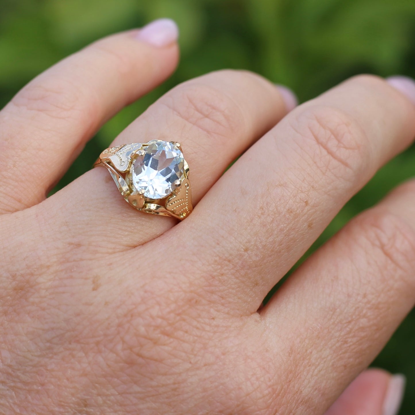 3.26ct Oval Natural Aquamarine in Hand Crafted 18ct Yellow Gold Ring, size P or 7.5, with Valuation