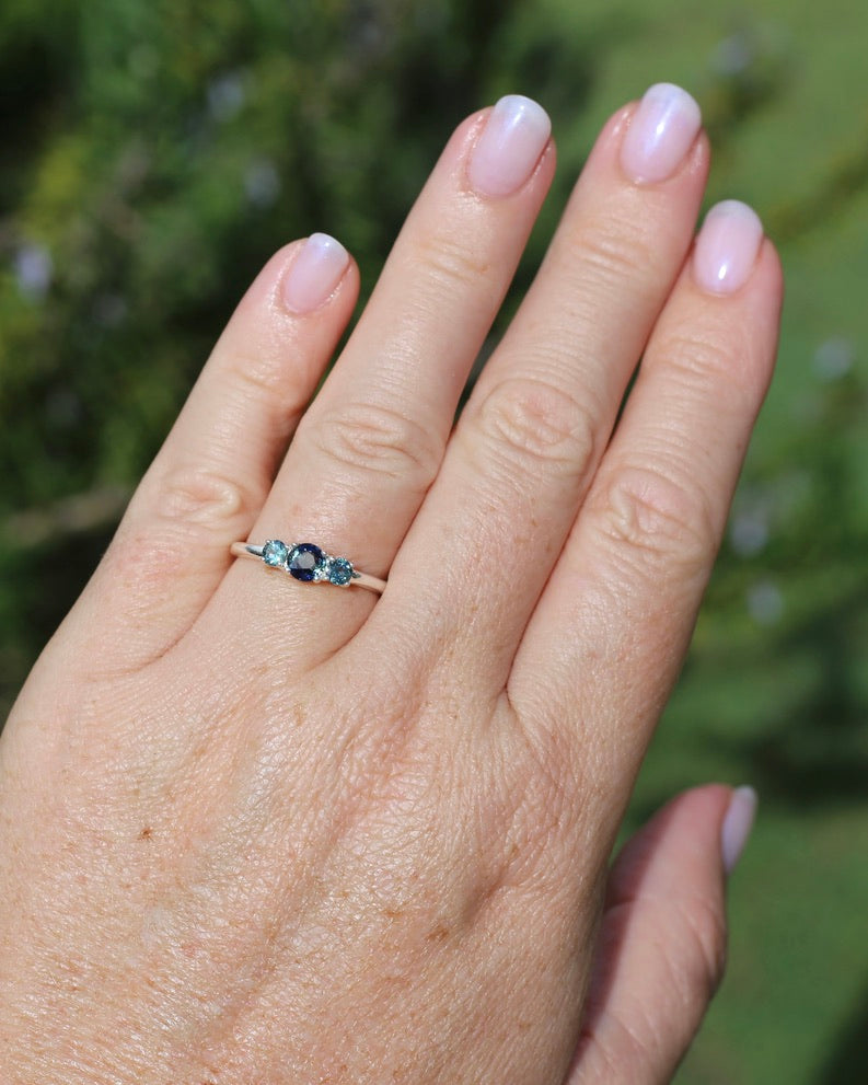 0.85ct Natural Parti Sapphire Trilogy Ring, Sterling Silver, size Q or 8.25, 1.98g