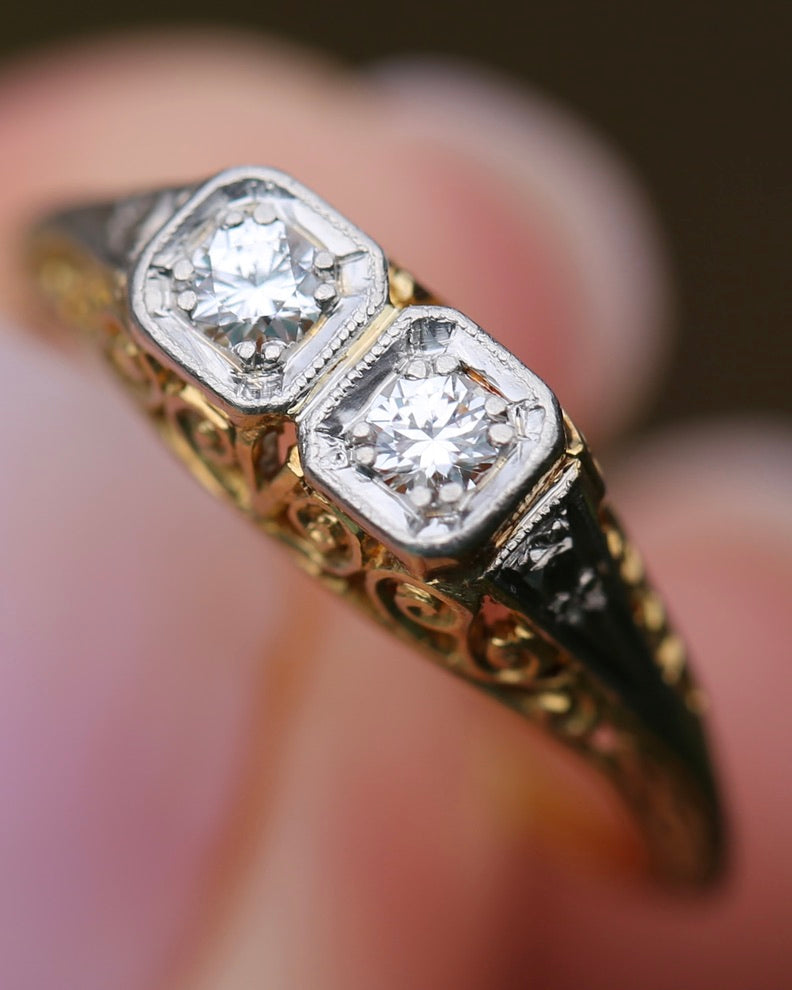 Circa 1910 Antique Toi Et Moi Transitional Cut Diamond Ring, 18ct Yellow Gold and Platinum, size N or just over 6.5, 2.42g, with valuation