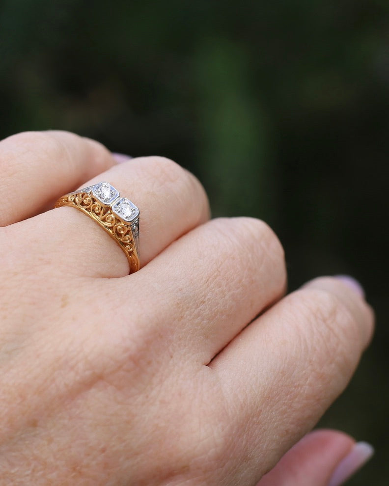 Circa 1910 Antique Toi Et Moi Transitional Cut Diamond Ring, 18ct Yellow Gold and Platinum, size N or just over 6.5, 2.42g, with valuation