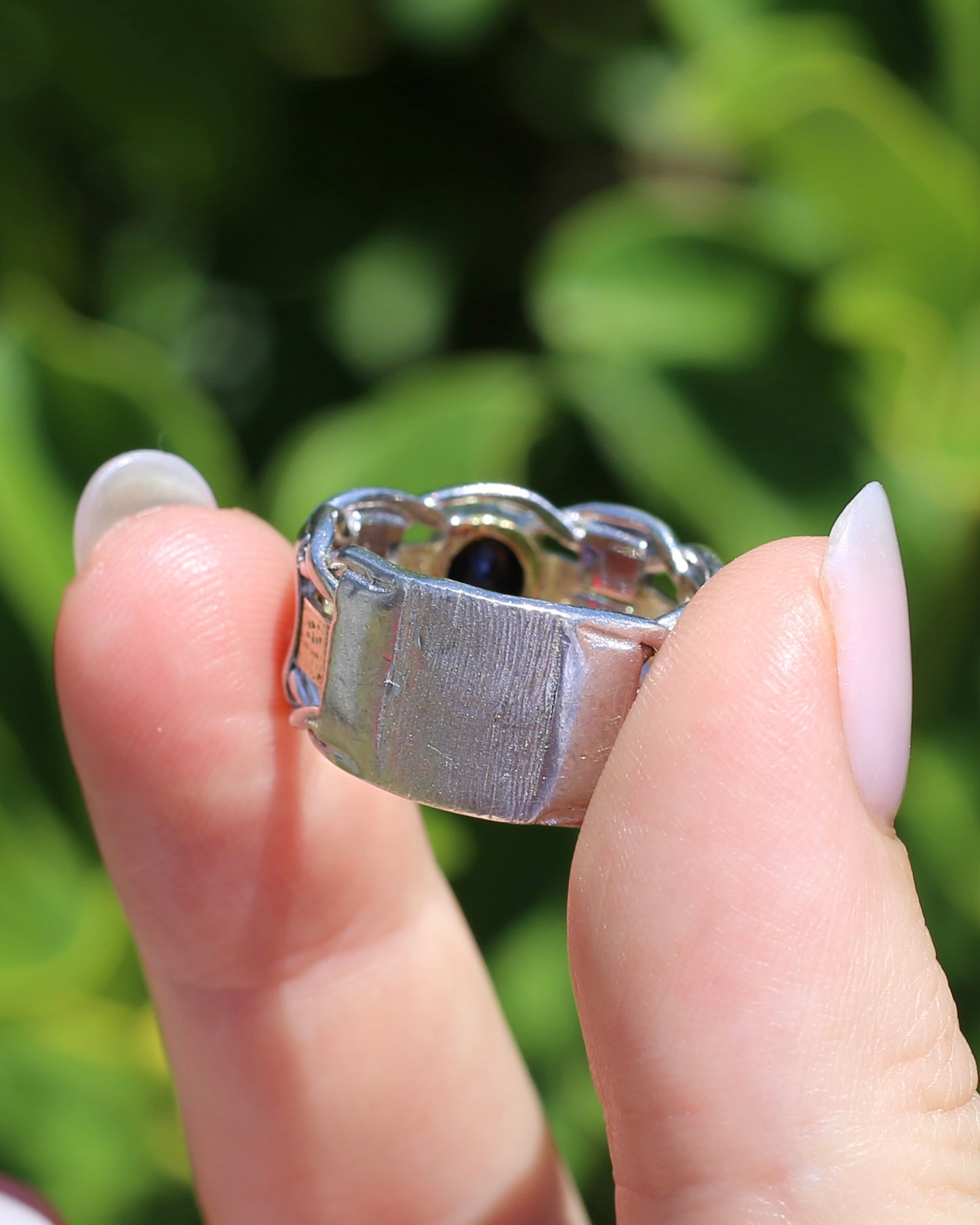 Mixed Metal Bezel Set Natural Sapphire Chunky Textured Ring in 9ct Yellow Gold and Sterling Silver, size R ot 8.5 (fits like P1/2 or 8), 8.77g