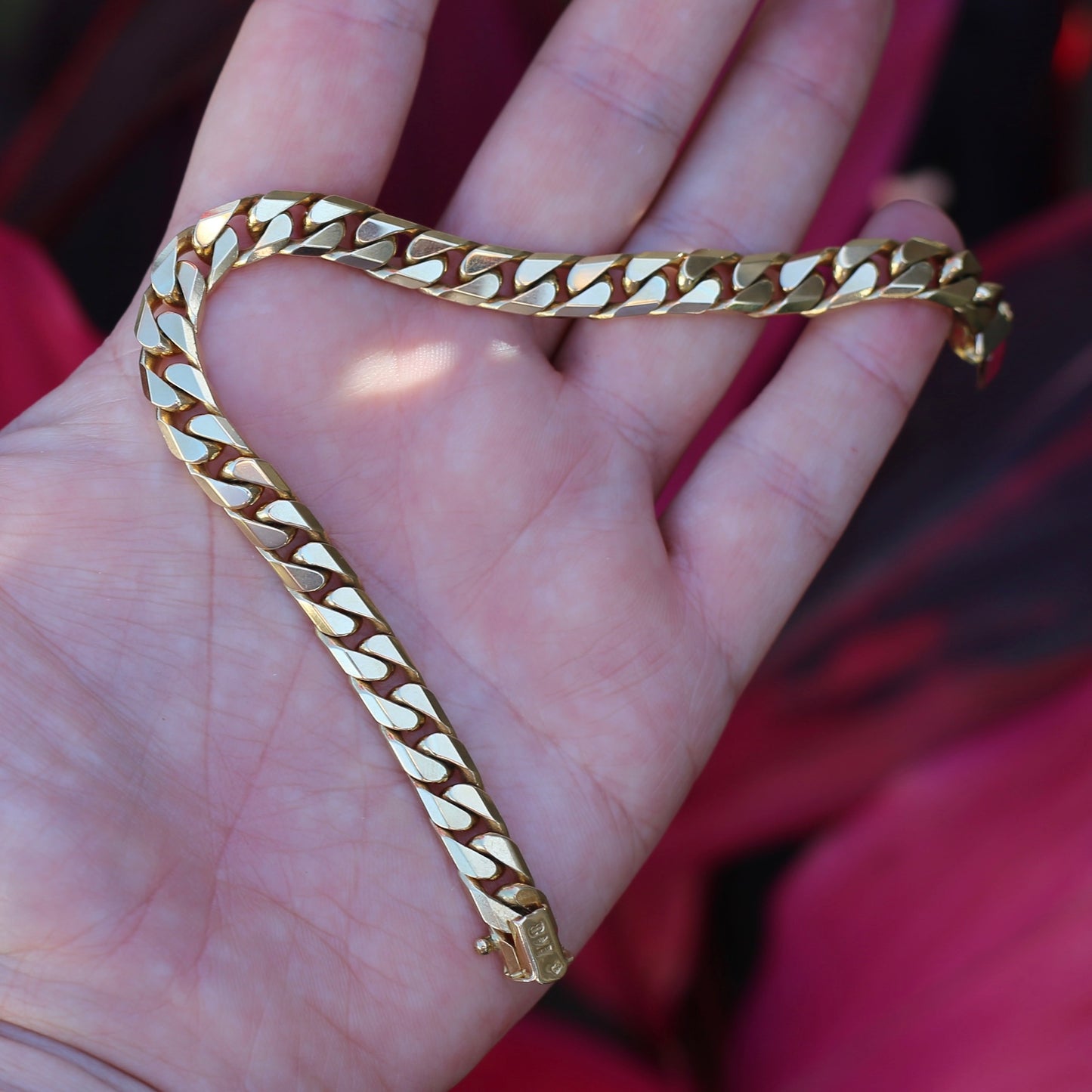 Italian 18ct Gold Curb Bracelet, 19cm 7.5 inches and 40.3g