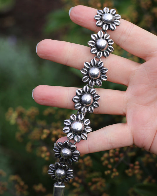 Chunky Vintage Mexican Silver Daisy/ Sunflower Bracelet, Sterling Silver, 18.5cm or 7.25 inches, 44.52g