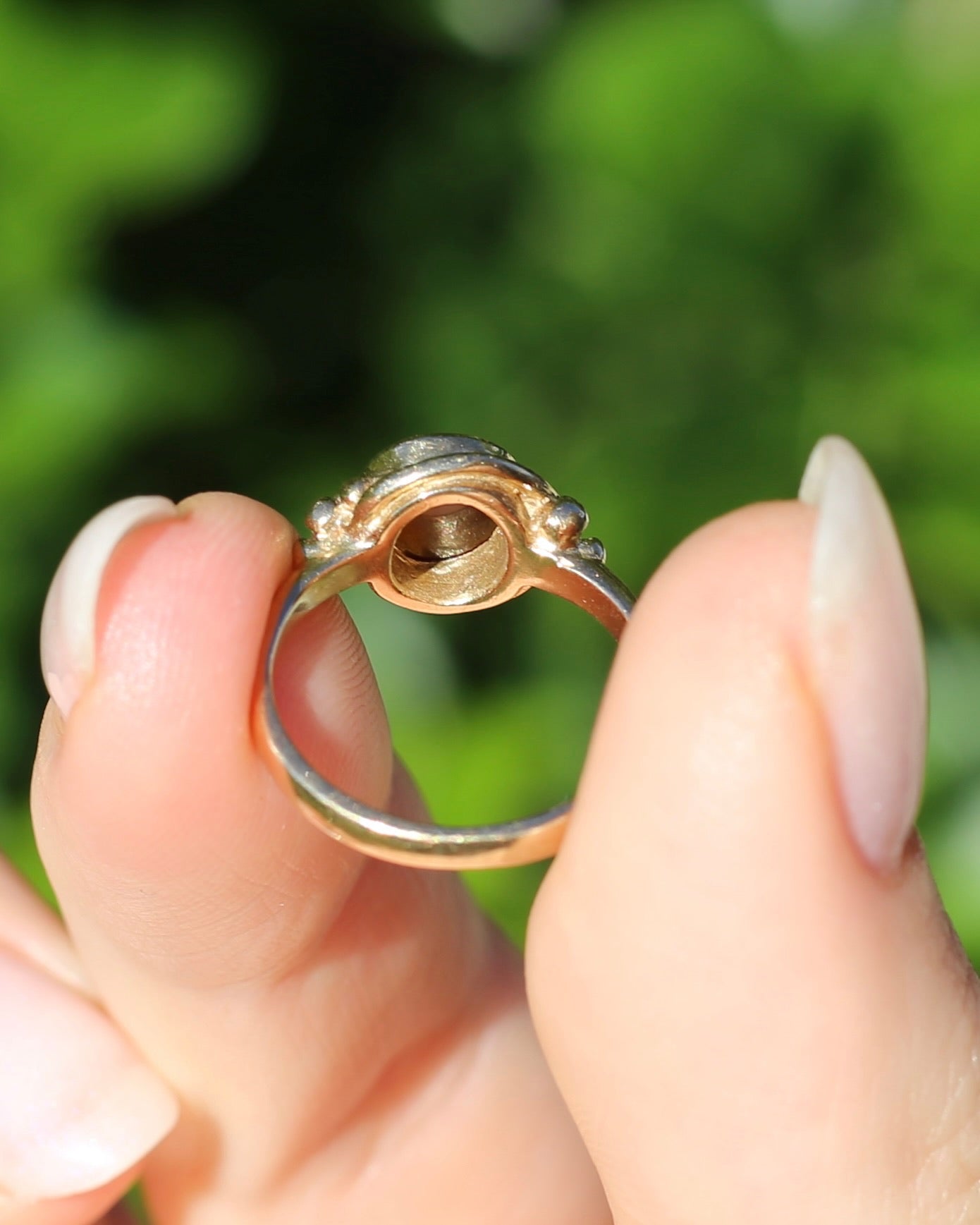 Bezel Set Carnelian Cabochon Signet Type Ring, 9ct Yellow Gold, size I1/2 or 4.5